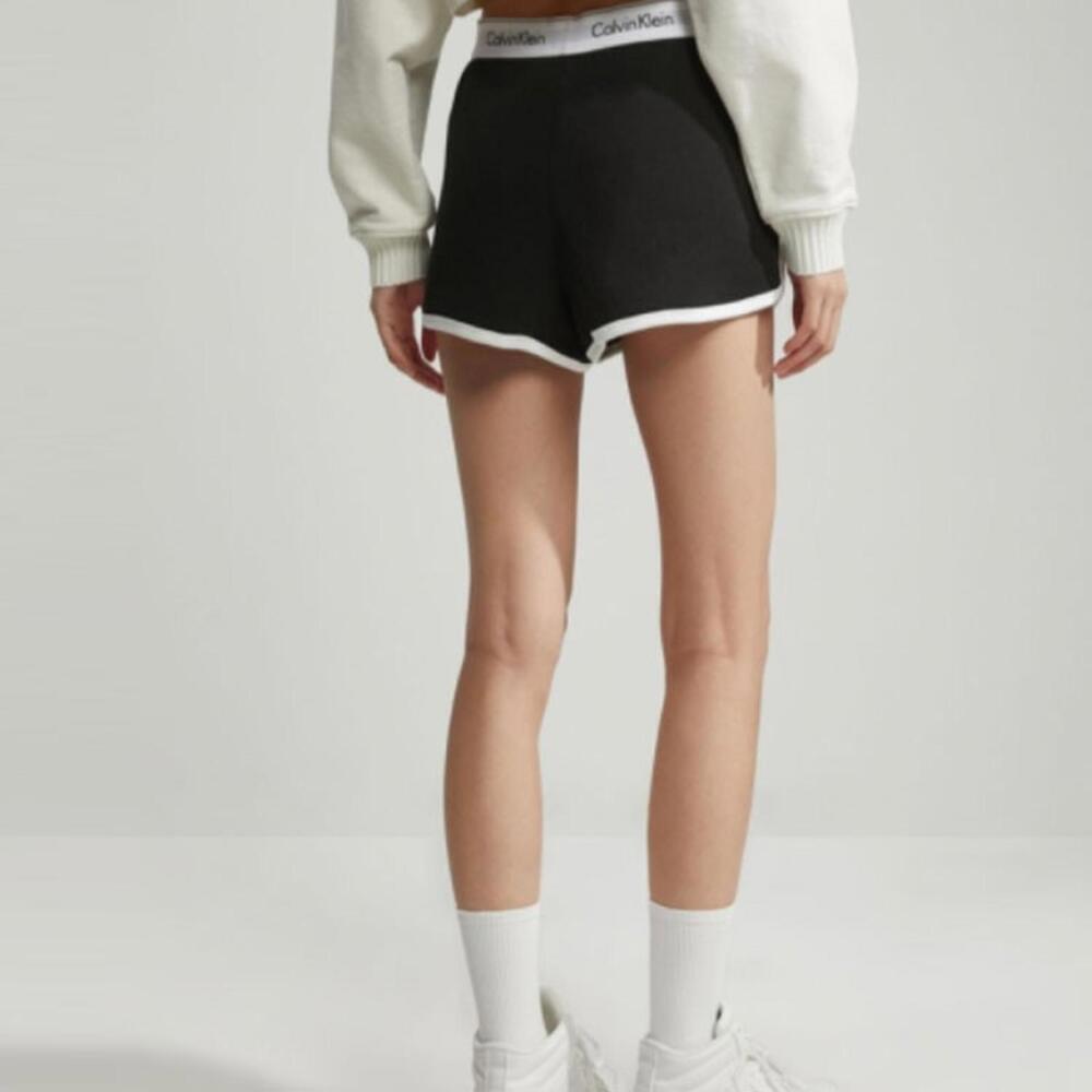 Calvin Klein Modern Gravity Band Casual Shorts Women’s Size S Black White Trim - Picture 4 of 10